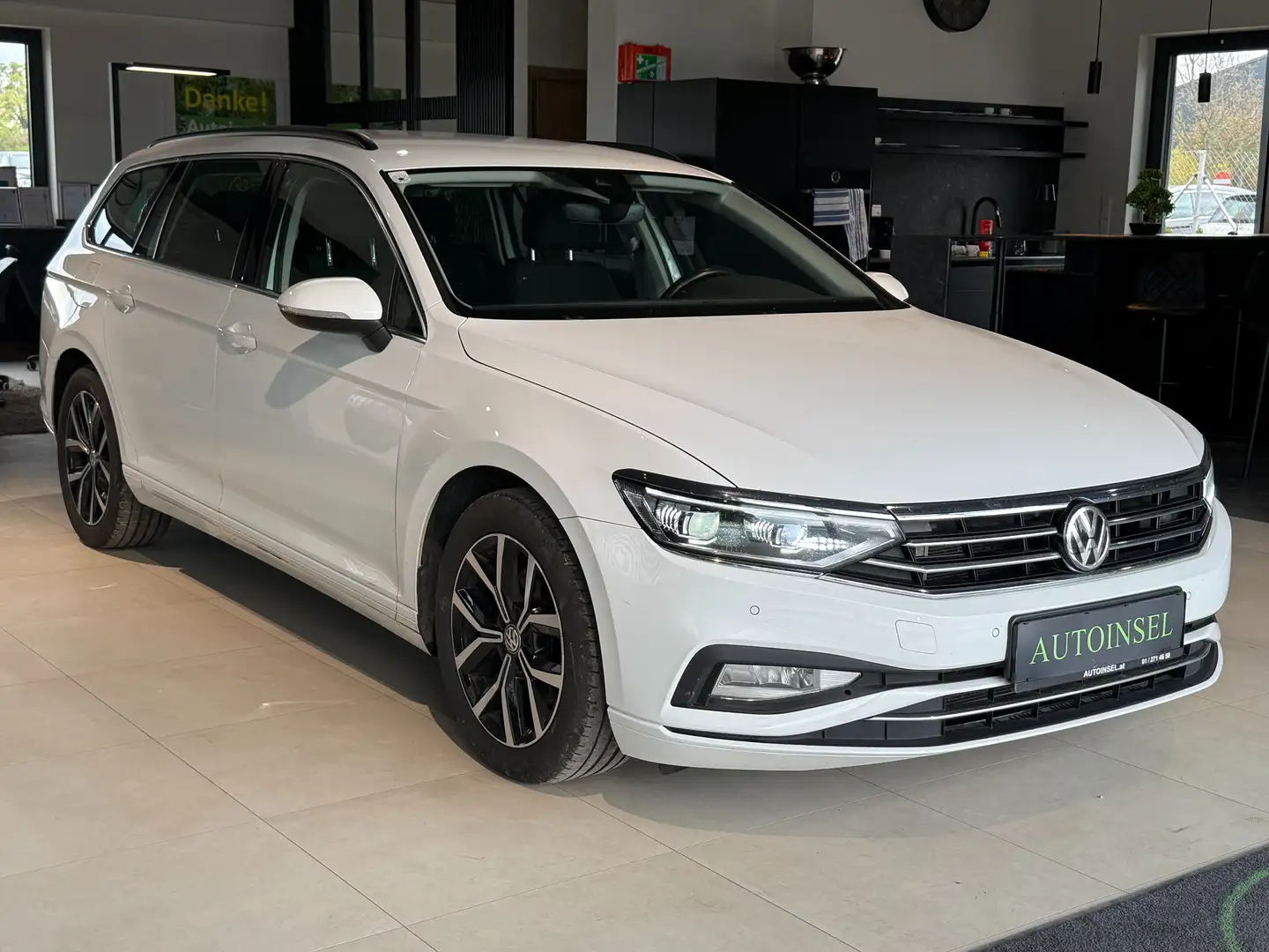 Vehicle image, number 2