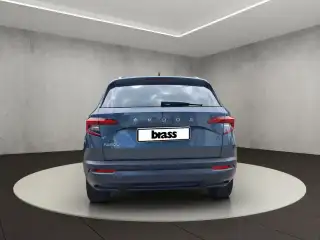 Vehicle image thumbnail, number 4