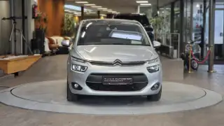 Vehicle image thumbnail, number 17