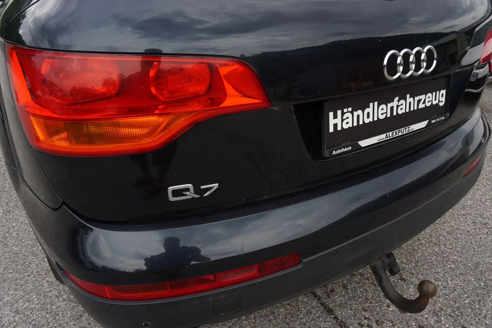 Vehicle image, number 11
