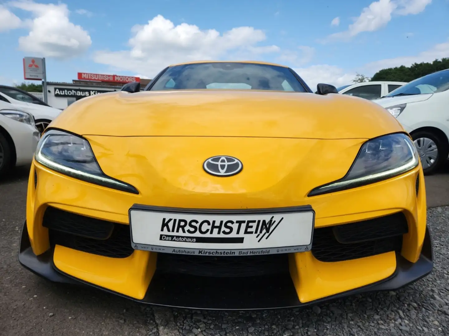 Vehicle image, number 4