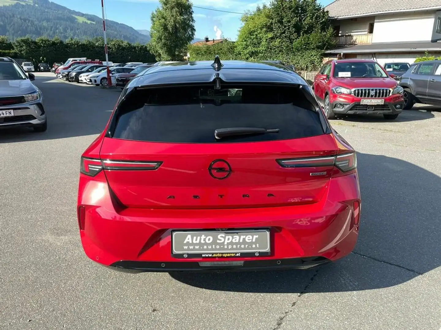 Vehicle image, number 4