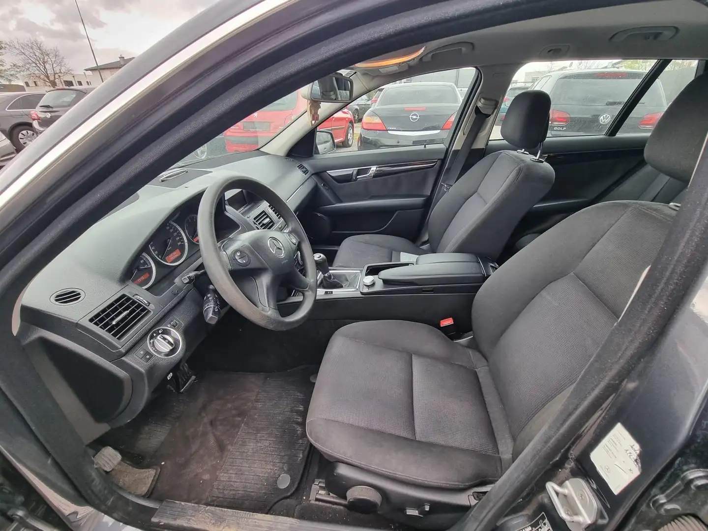 Vehicle image, number 5