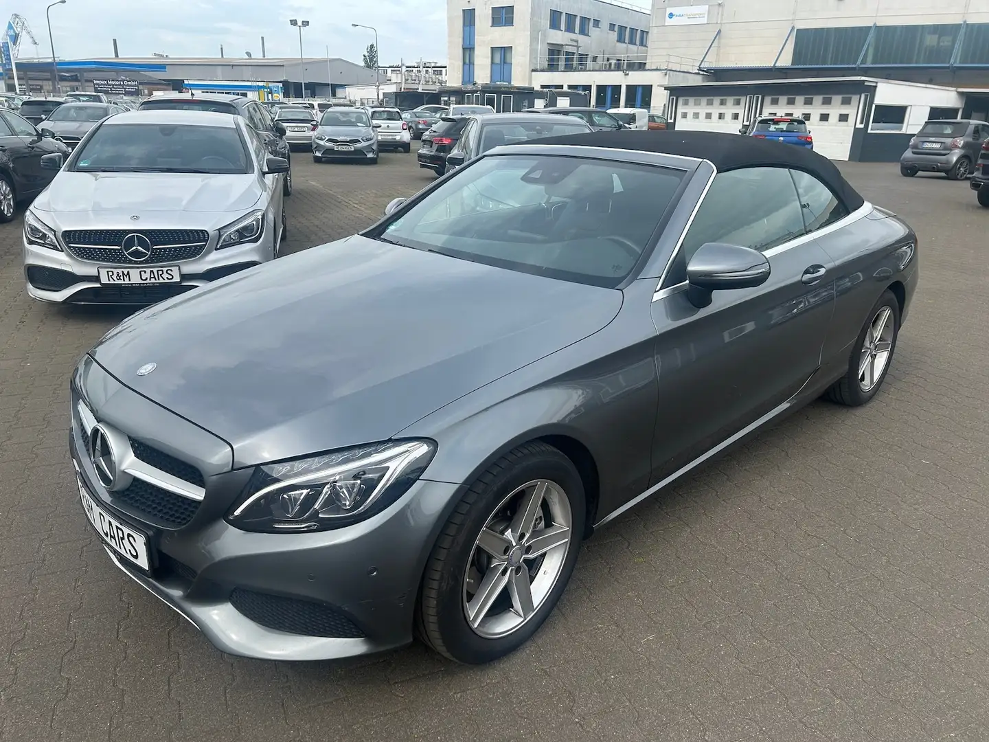 Vehicle image, number 10