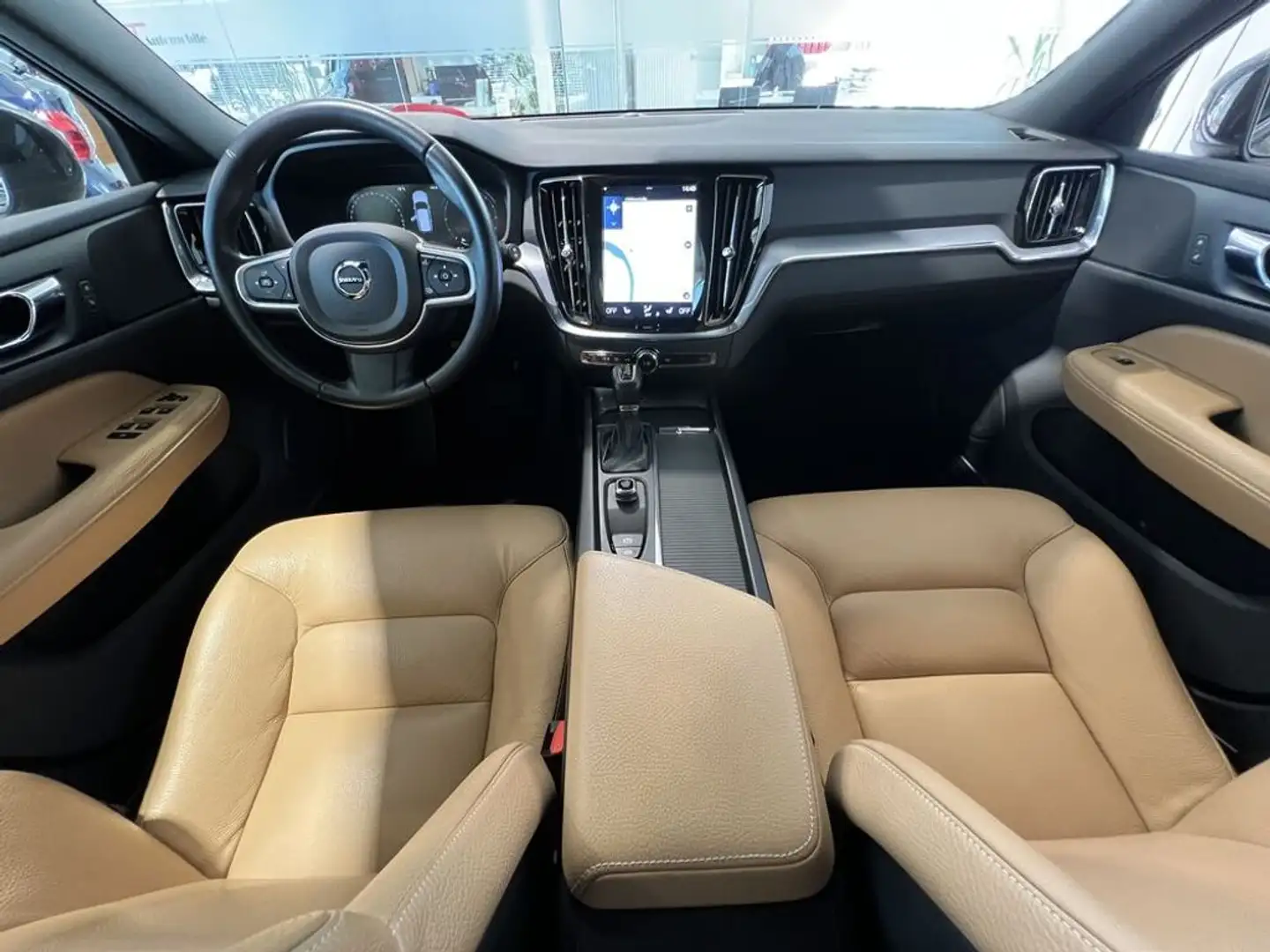 Vehicle image, number 8