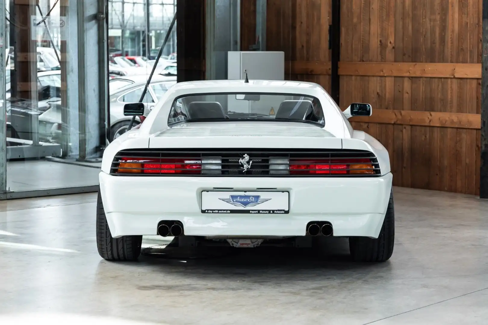 Vehicle image, number 6