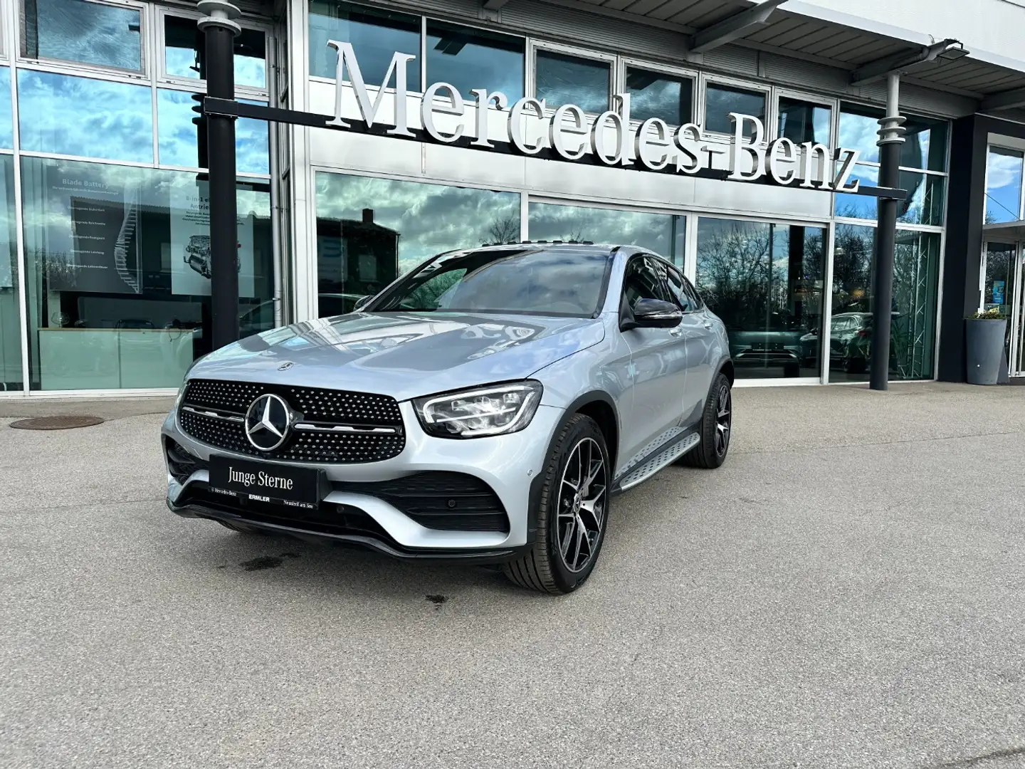 Vehicle image, number 2