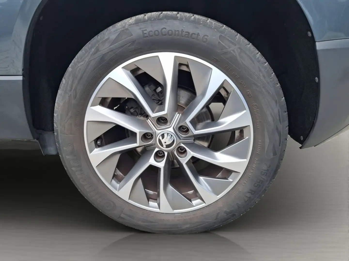 Vehicle image, number 20