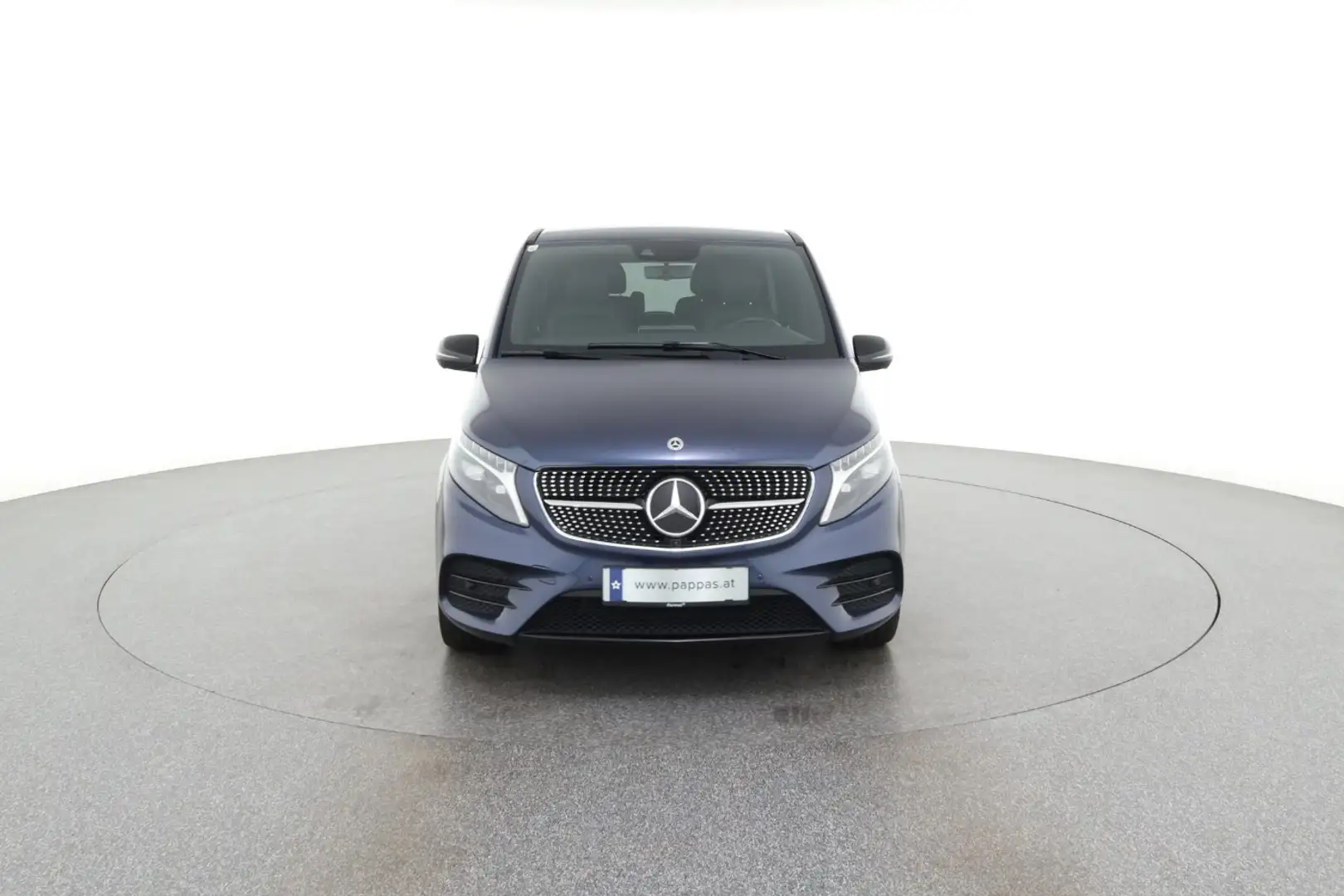 Vehicle image, number 2
