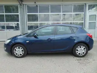 Vehicle image thumbnail, number 3