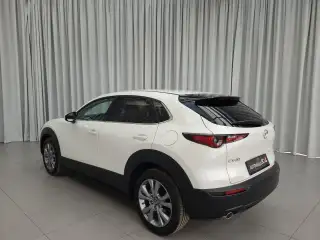 Vehicle image thumbnail, number 6
