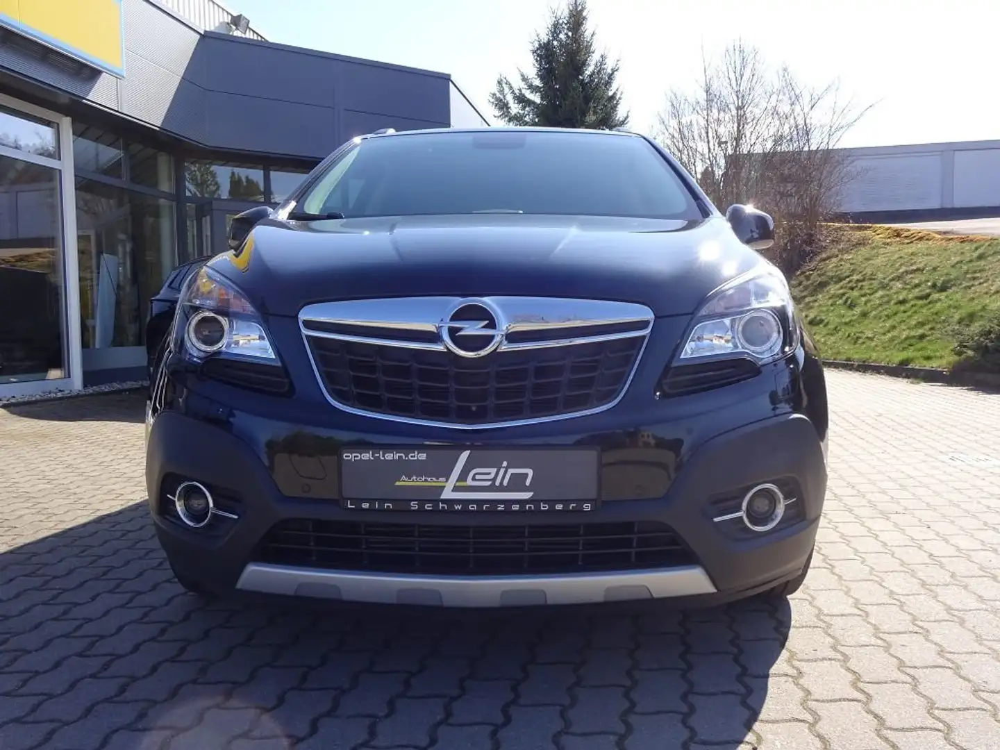 Vehicle image, number 2