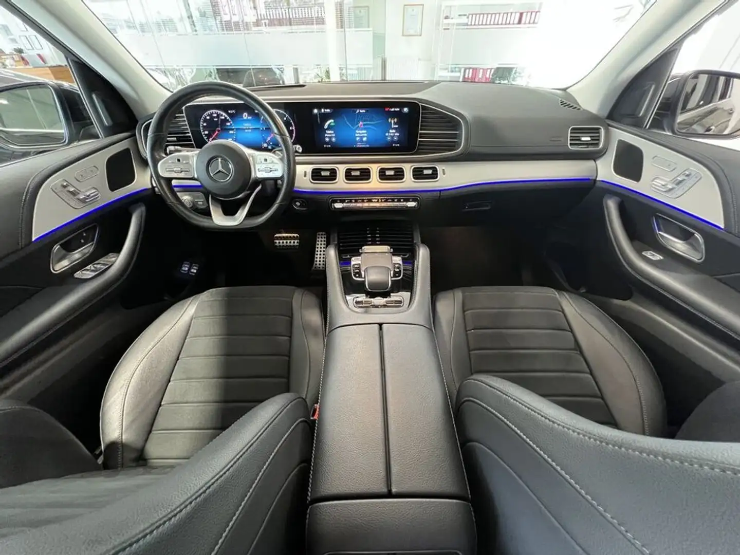 Vehicle image, number 8