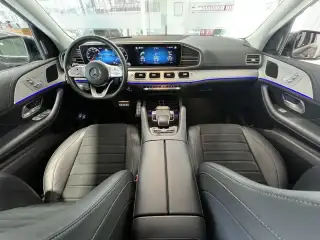 Vehicle image thumbnail, number 8