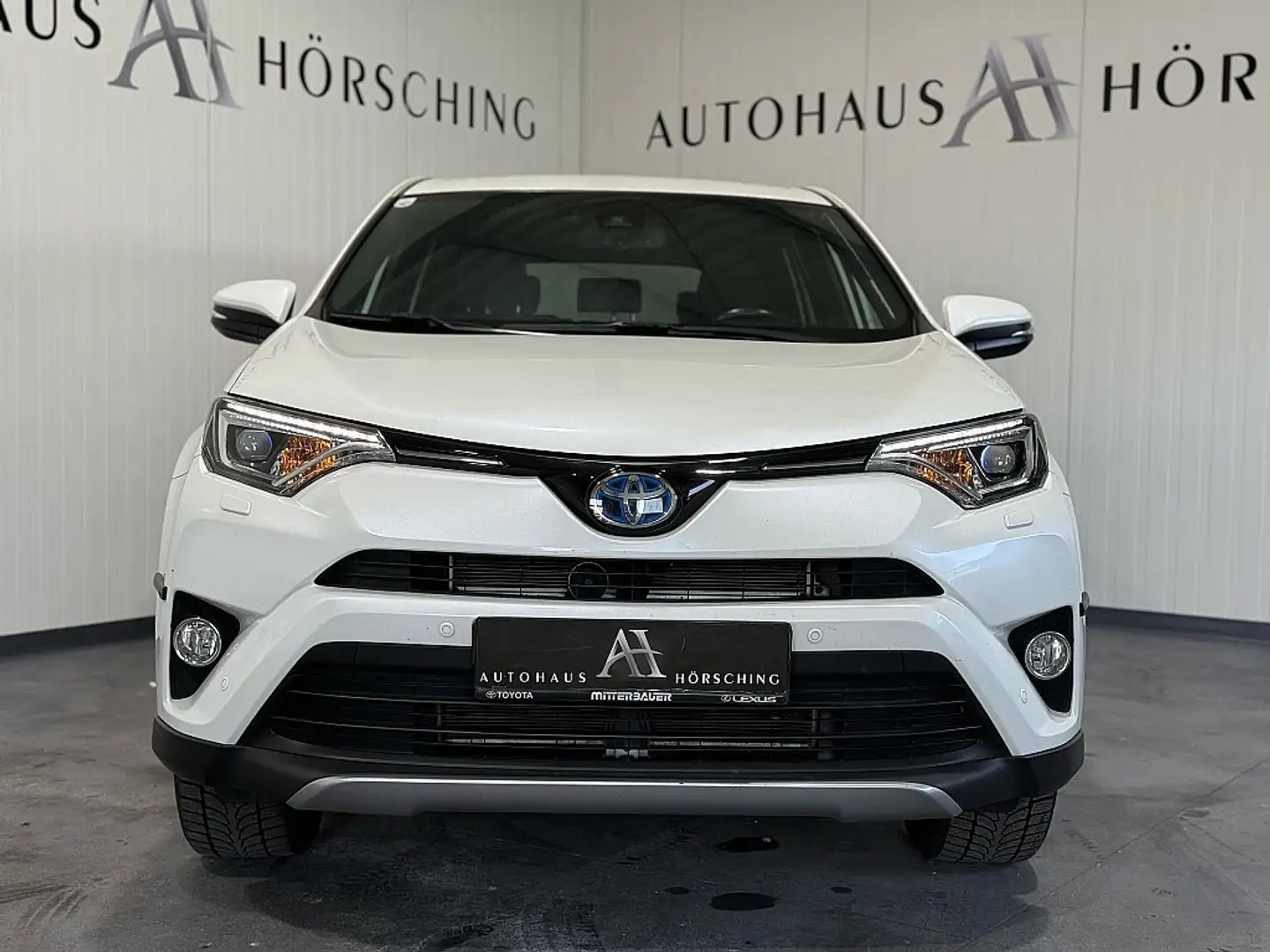 Vehicle image, number 2