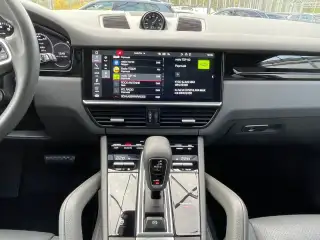 Vehicle image thumbnail, number 14