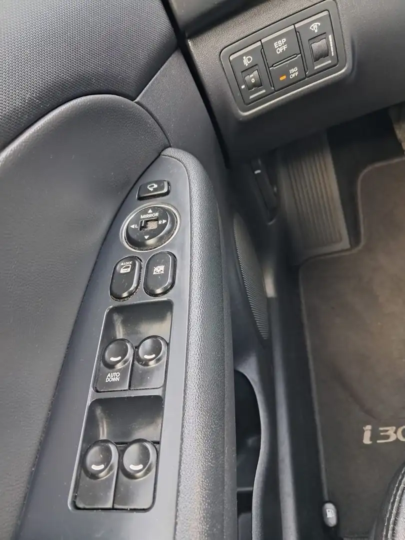 Vehicle image, number 20