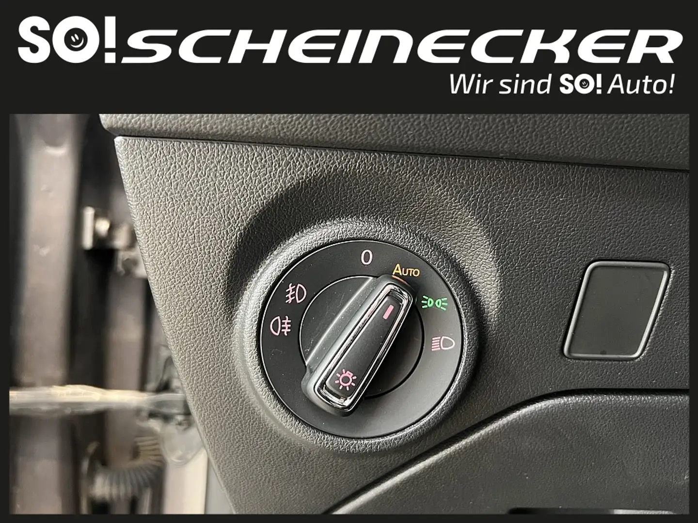 Vehicle image, number 19