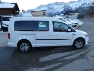 Vehicle image thumbnail, number 9