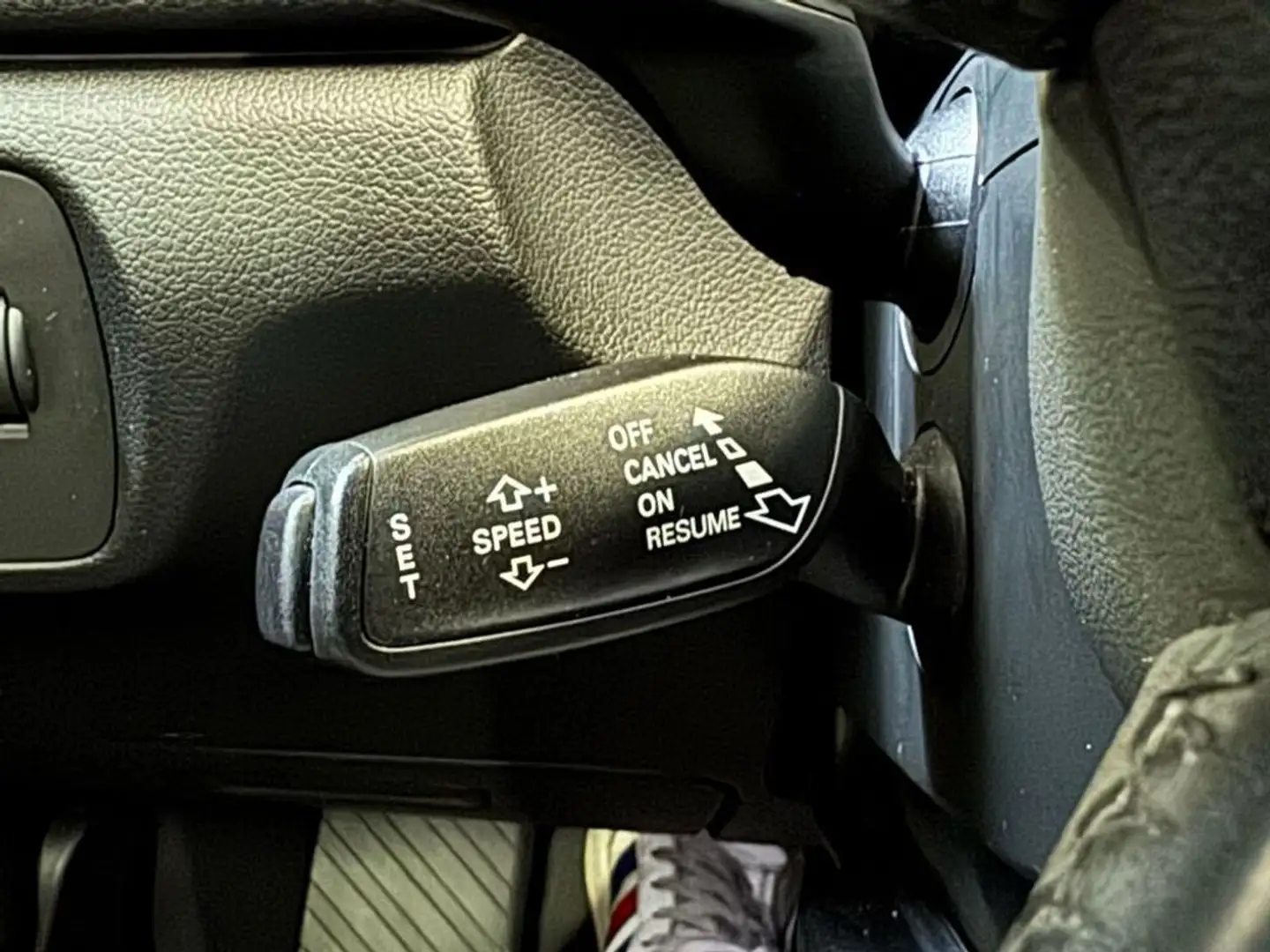 Vehicle image, number 15