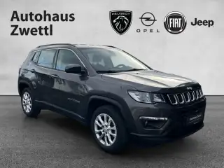 Vehicle image thumbnail, number 8