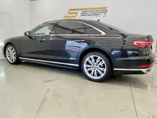 Vehicle image thumbnail, number 6