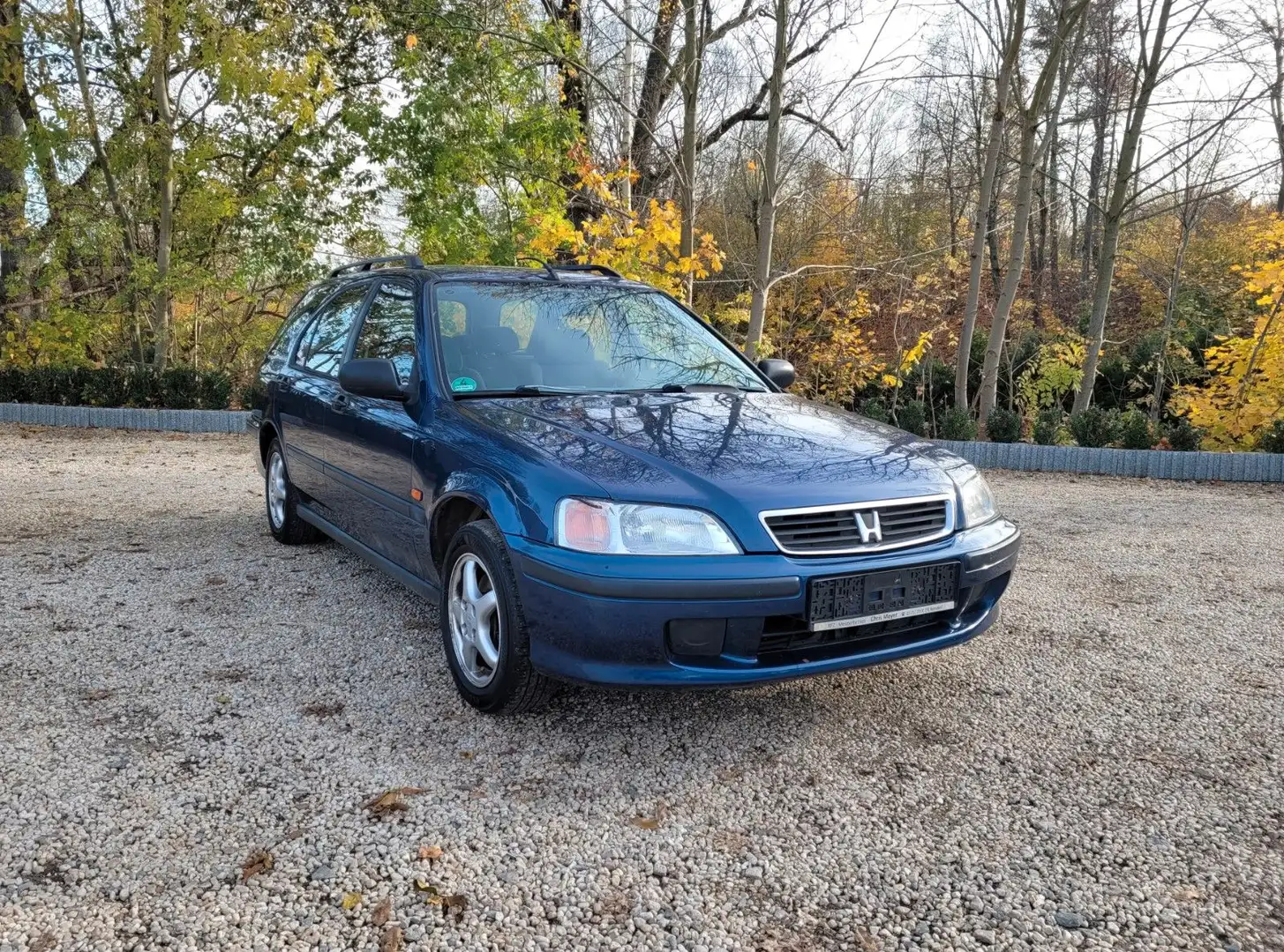 Vehicle image, number 8