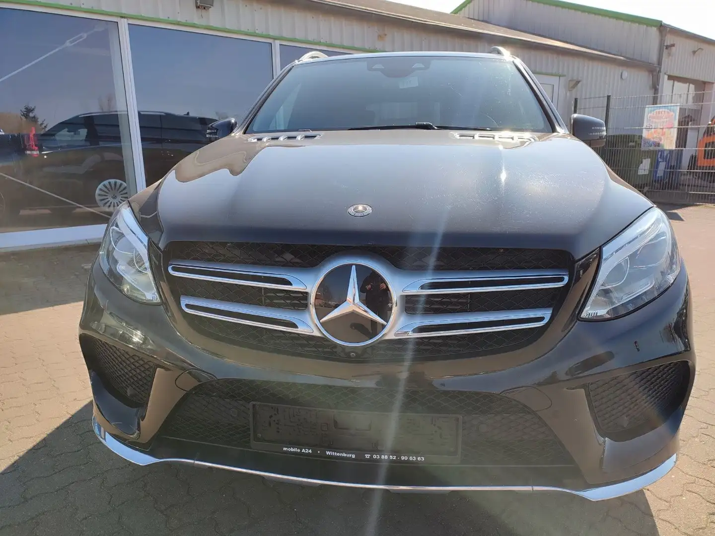 Vehicle image, number 2