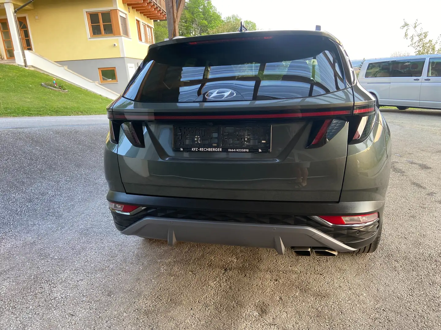 Vehicle image, number 5