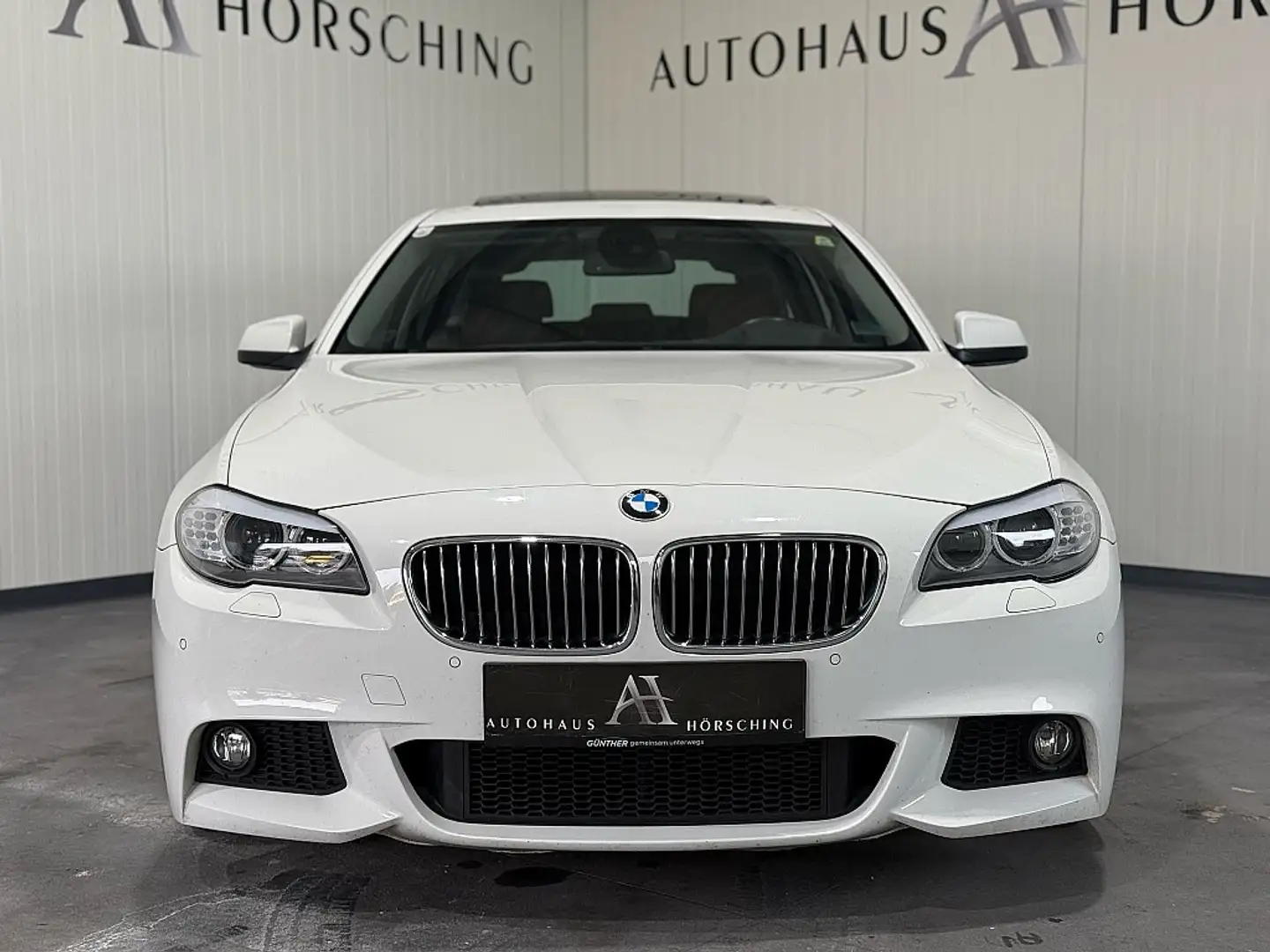 Vehicle image, number 2