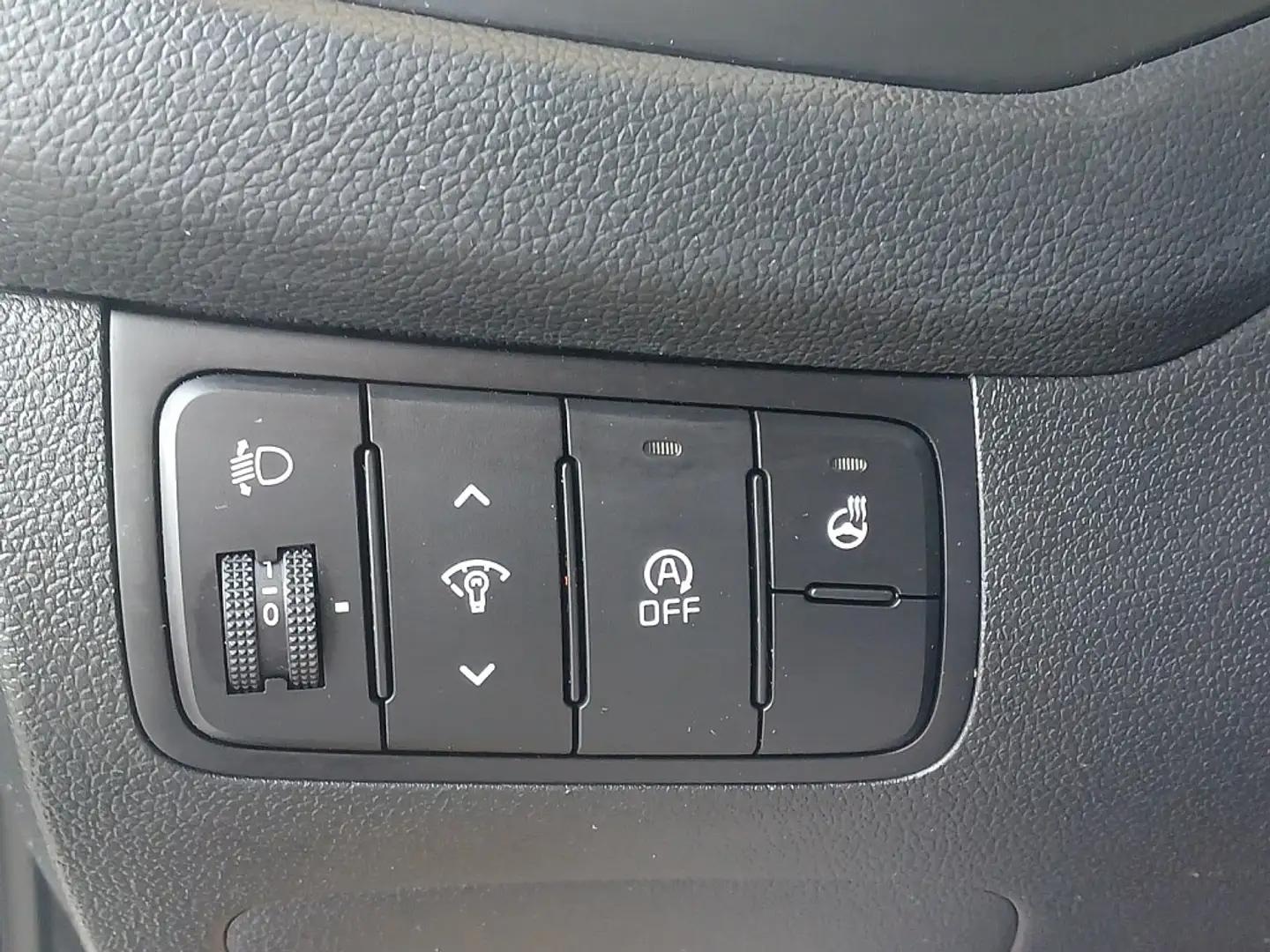 Vehicle image, number 10