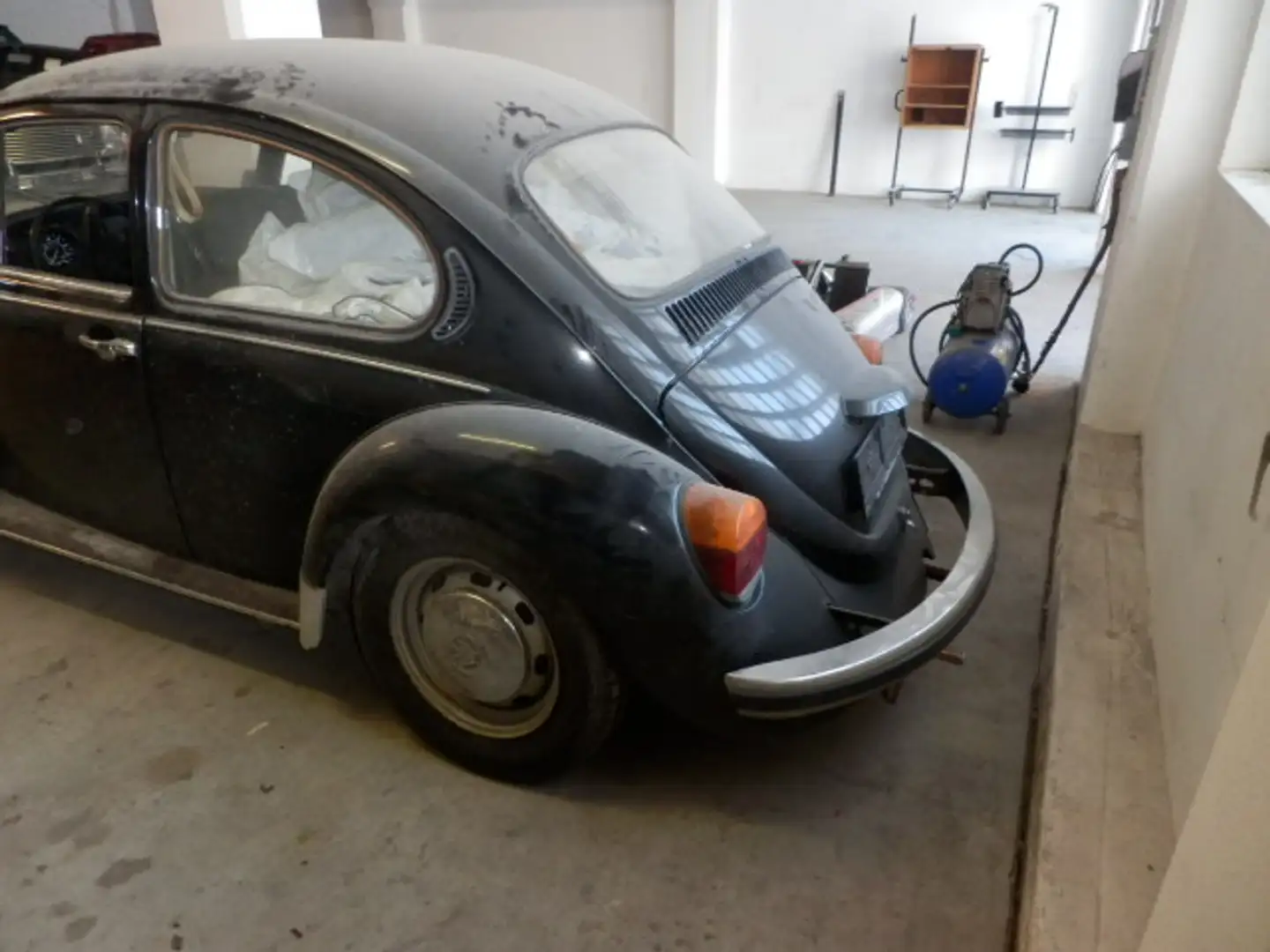 Vehicle image, number 6