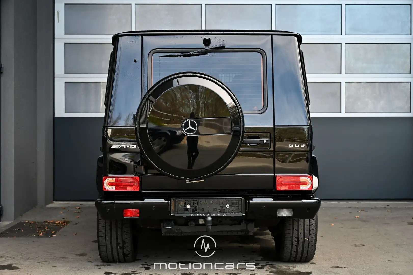 Vehicle image, number 4