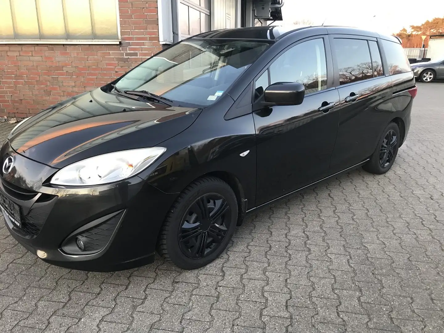 Vehicle image, number 2