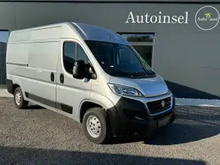 Vehicle image thumbnail, number 2