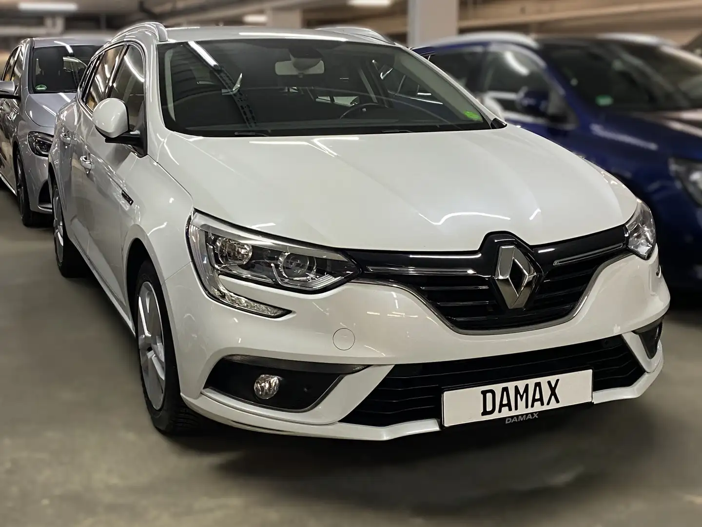 Vehicle image, number 2