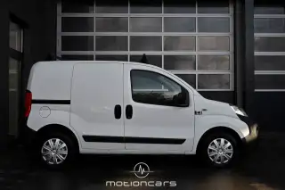 Vehicle image thumbnail, number 5