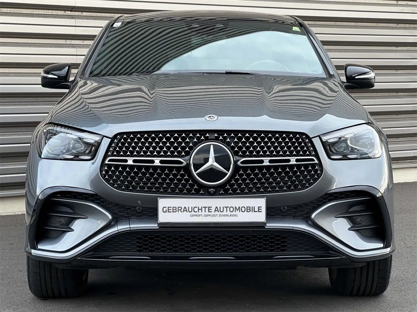 Vehicle image, number 2