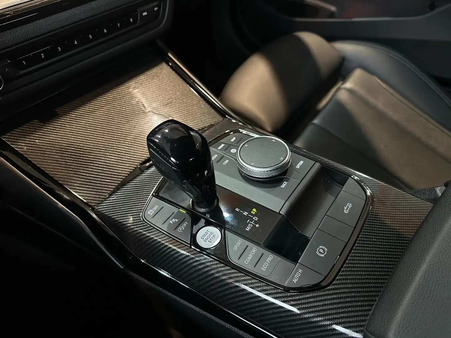 Vehicle image, number 19