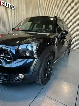 Vehicle image thumbnail, number 3