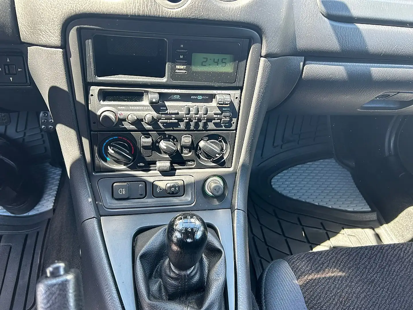 Vehicle image, number 6