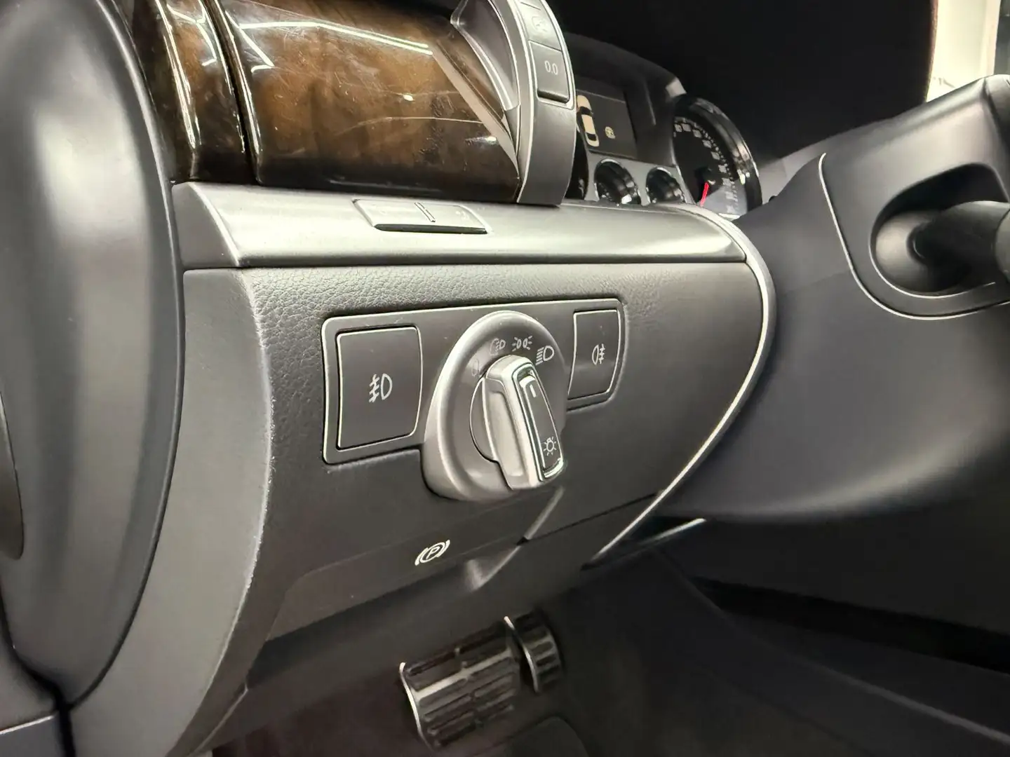 Vehicle image, number 28