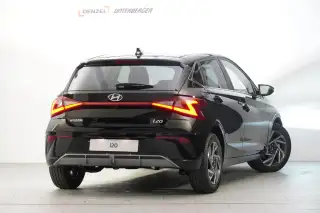 Vehicle image thumbnail, number 3