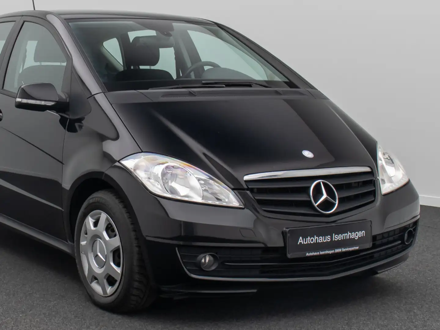 Vehicle image, number 16