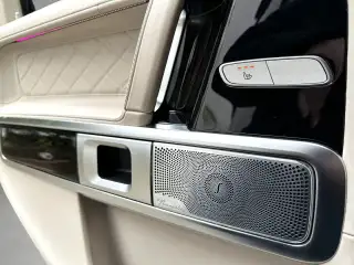 Vehicle image thumbnail, number 14