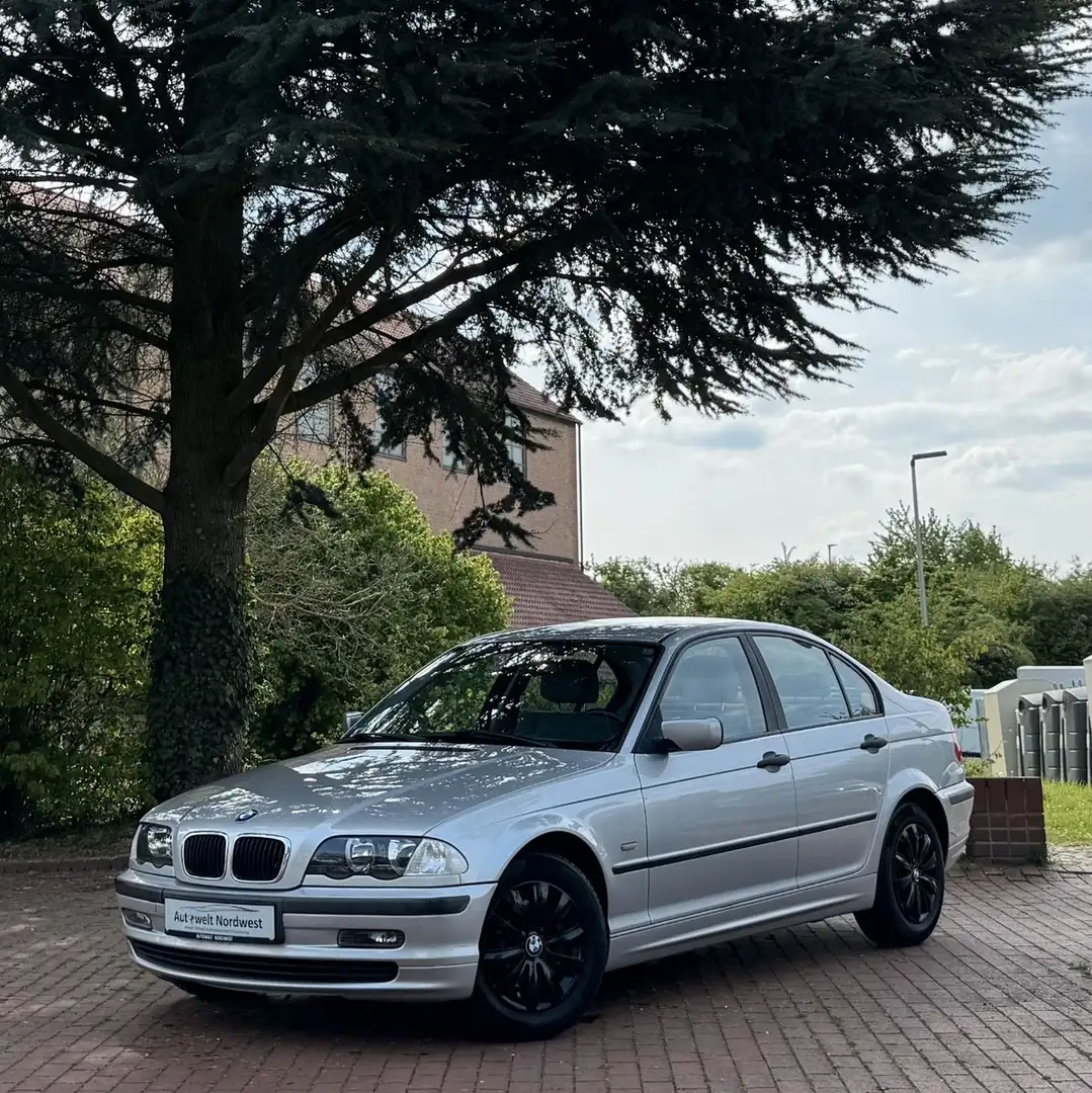 Vehicle image, number 1