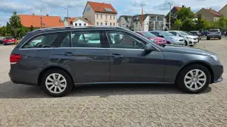 Vehicle image thumbnail, number 5