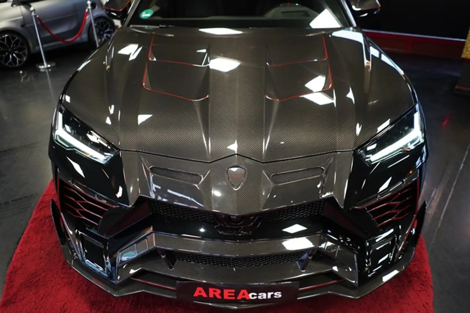 Vehicle image, number 16