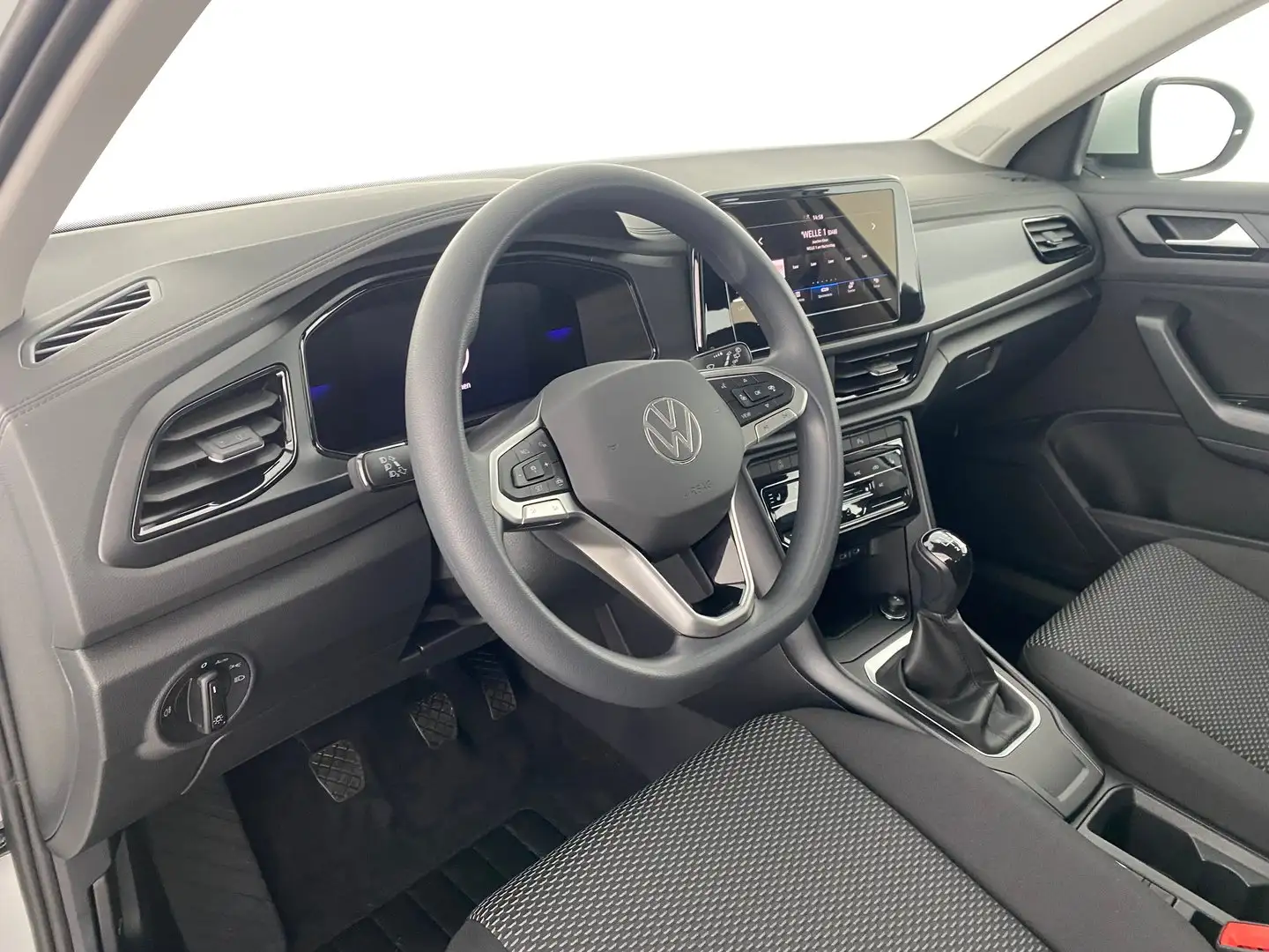 Vehicle image, number 8