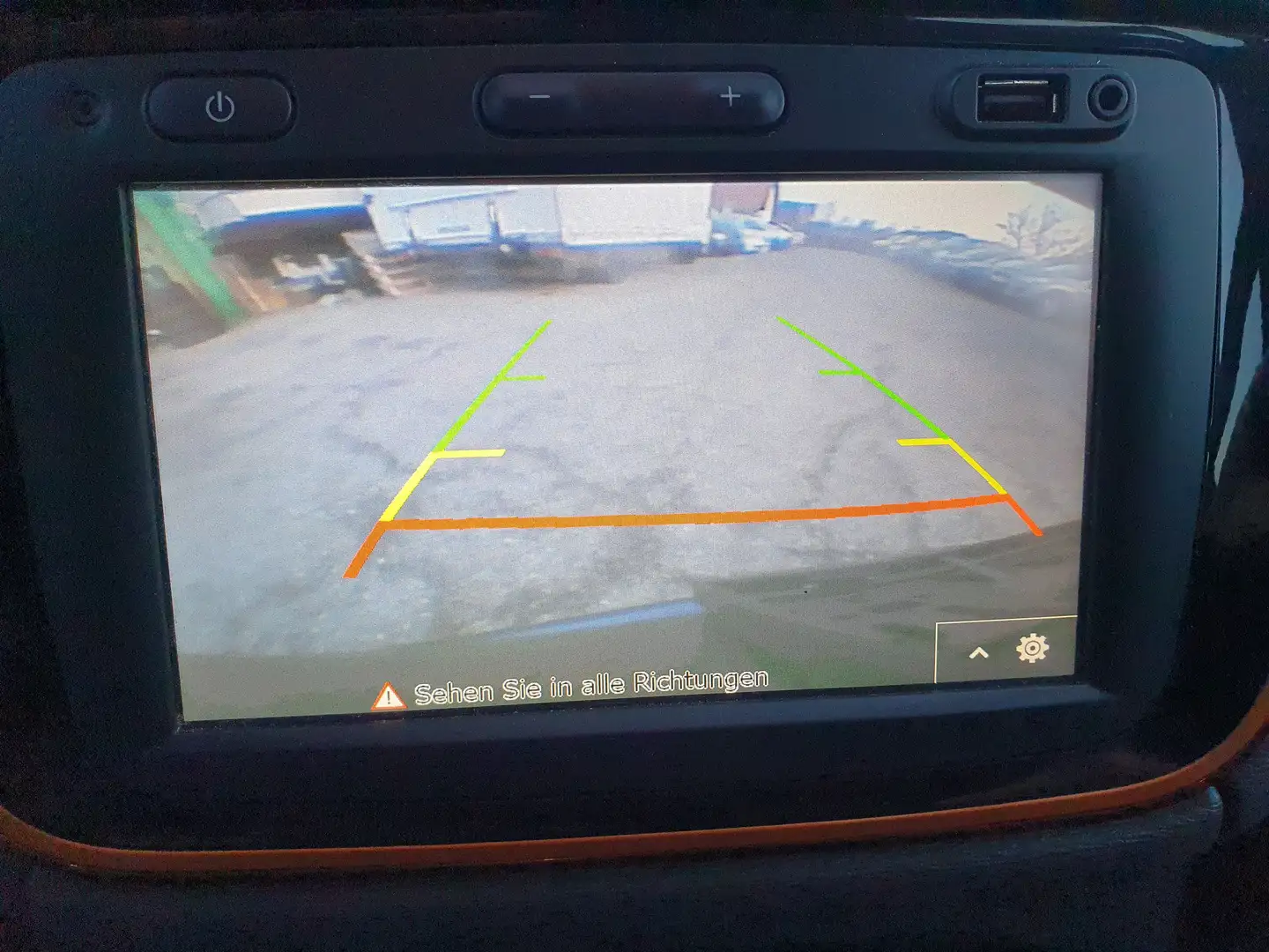 Vehicle image, number 9